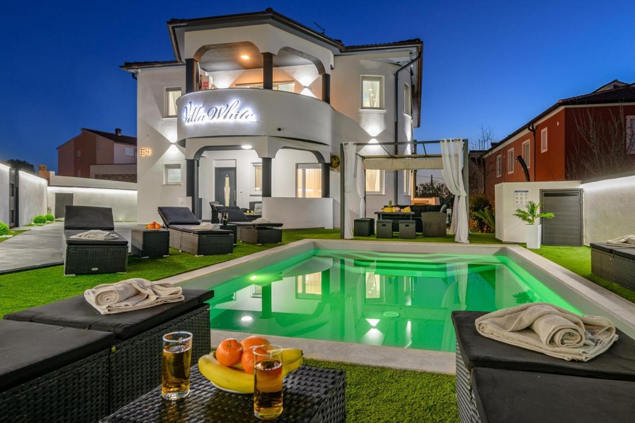 Complex Villa White Pula Exterior foto