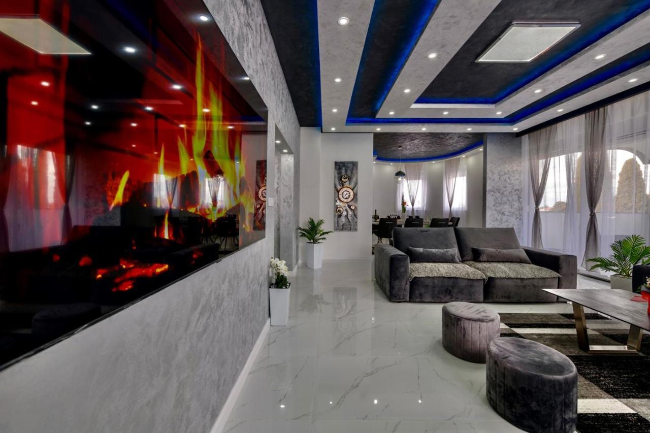Complex Villa White Pula Exterior foto